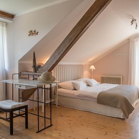 Lovely In Boutique-Hotel Velden 沃尔特湖畔韦尔登 外观 照片