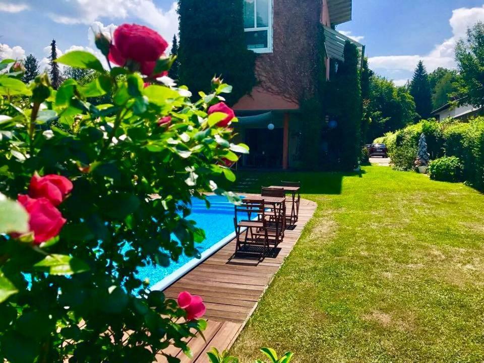 Lovely In Boutique-Hotel Velden 沃尔特湖畔韦尔登 外观 照片